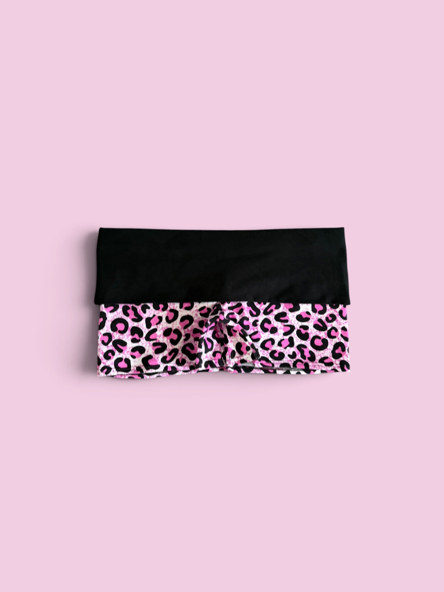 Bubble gum cheetah print