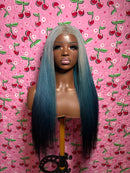 So icey glueless wig 24’