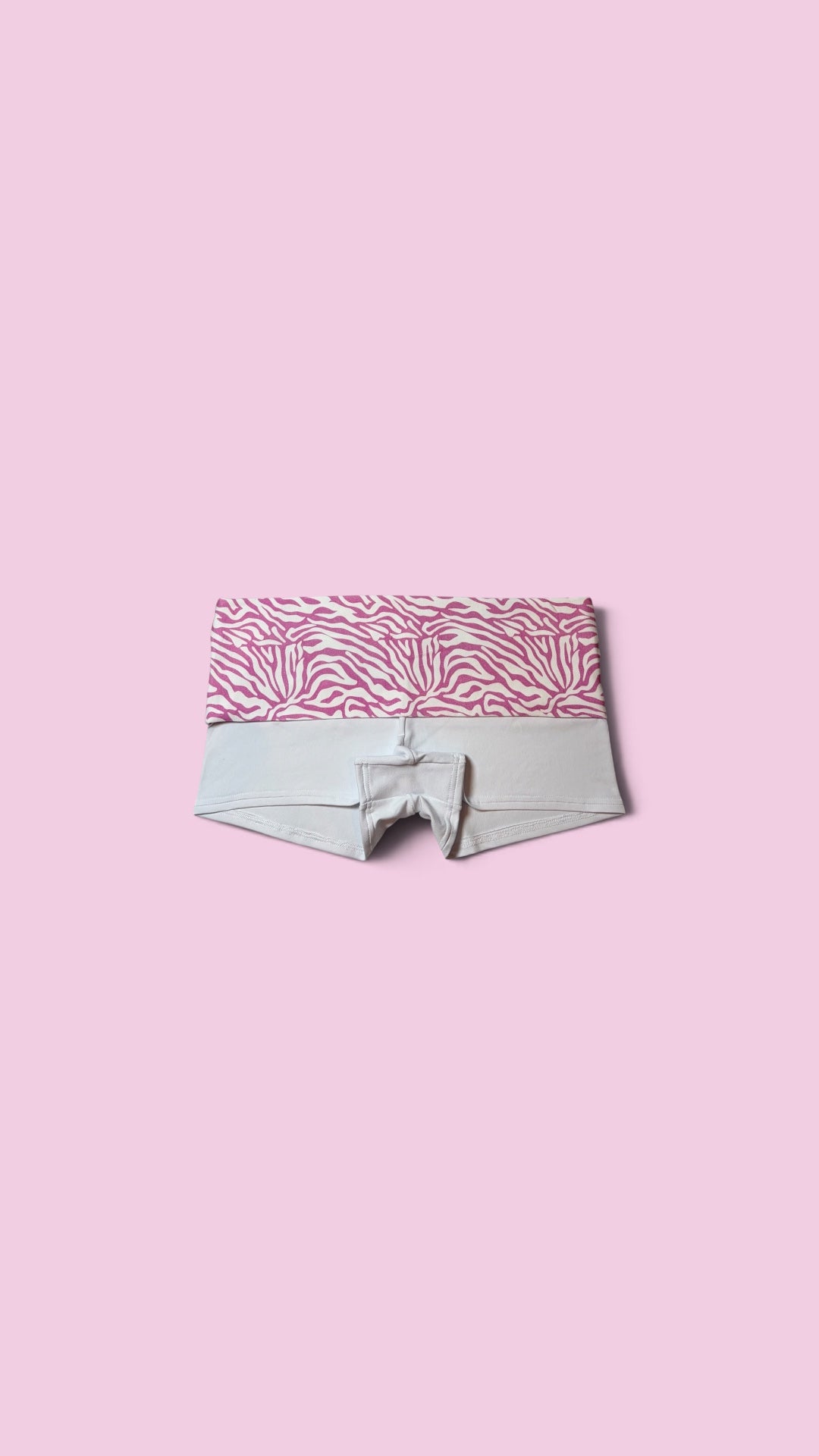 Y2K hipster yoga shorts