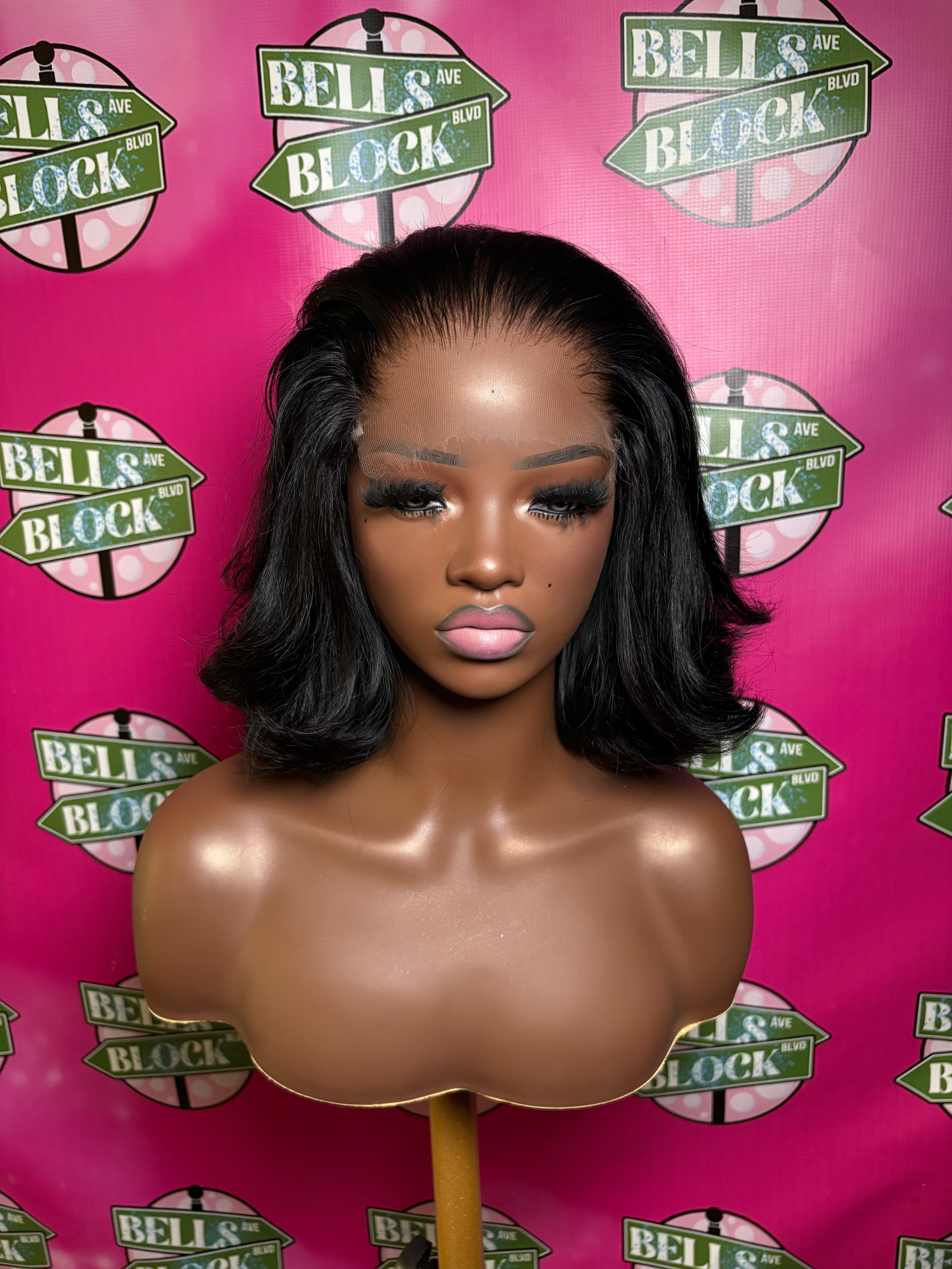 OFFICE AUNTY GLUELESS FLIP BOB